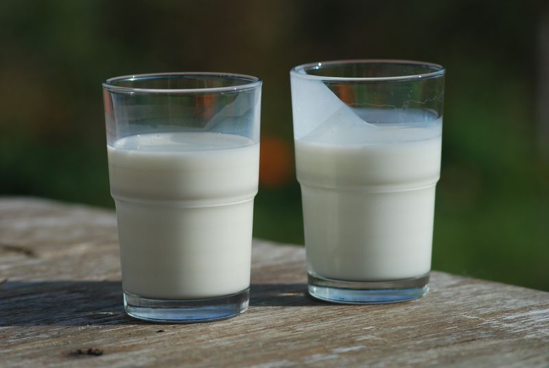 Buttermilk (Traditional)