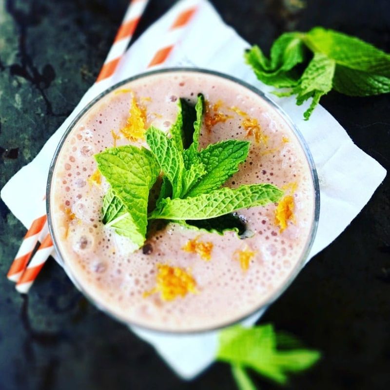 Grapefruit Mint Smoothie