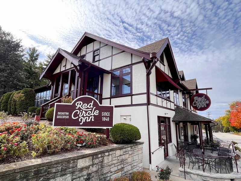 Red Circle Inn