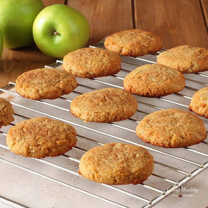Applesauce Cinnamon Cookies