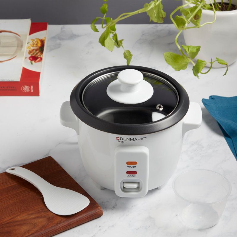 Programmable Rice Cooker with Steam Basket