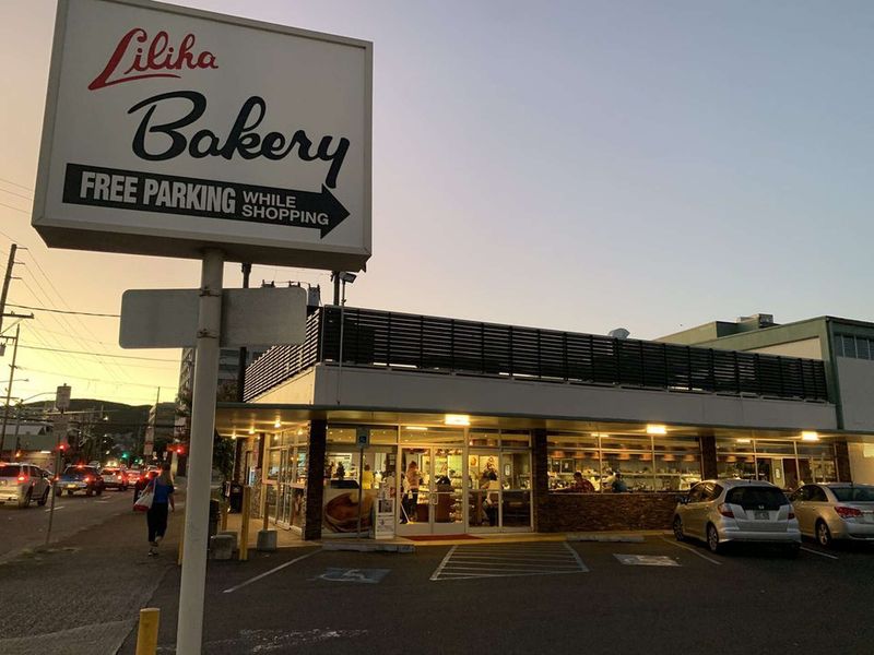 Liliha Bakery – Honolulu, Oahu