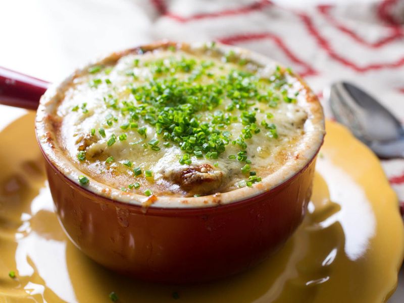 Soupe à l’Oignon (French Onion Soup)