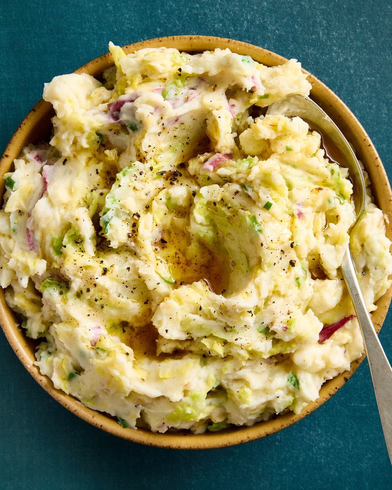 Colcannon (Irish Mashed Potatoes with Cabbage)