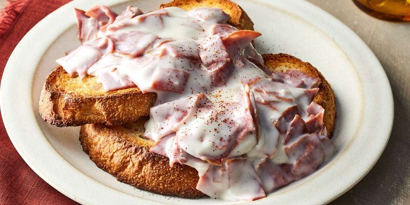 Chipped Beef on Toast (SOS)