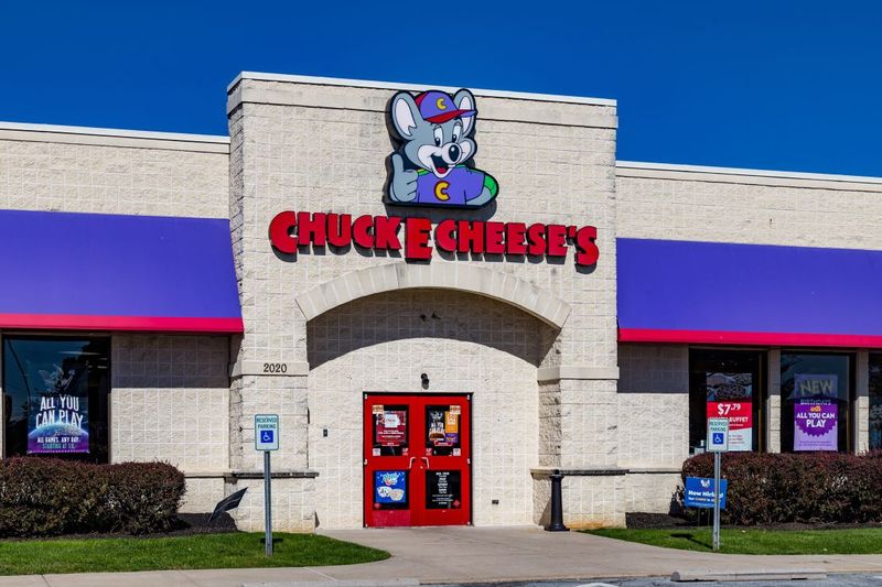 Chuck E. Cheese