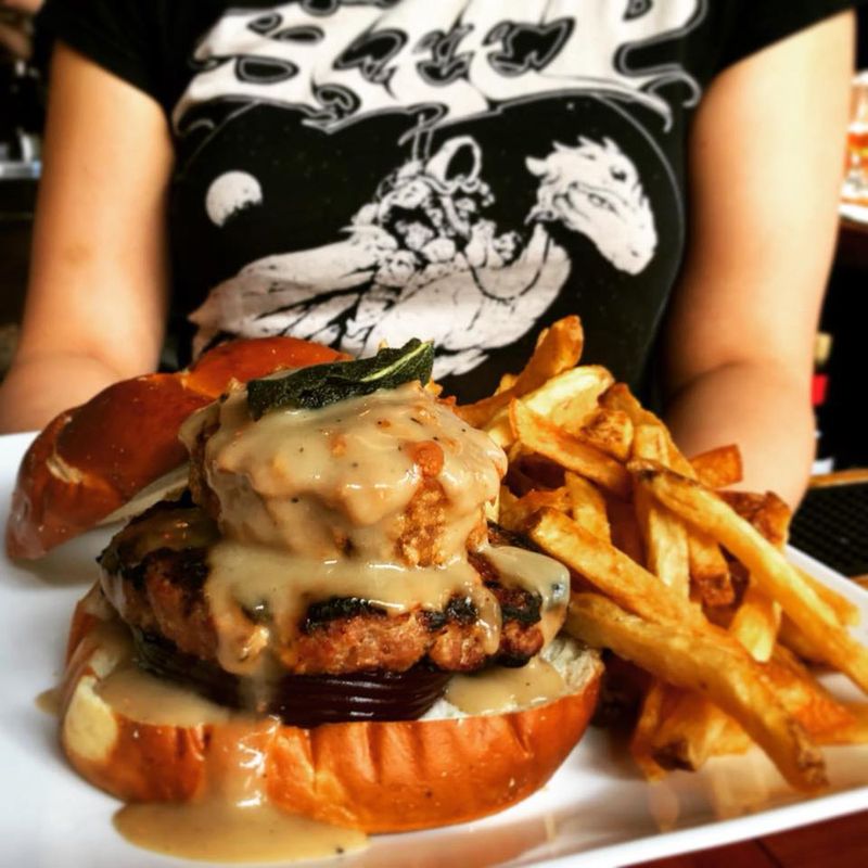 Mogo Burger at Kuma’s Corner (Chicago)