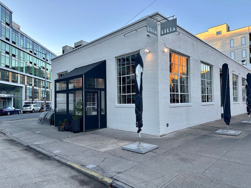 Lilia (Williamsburg, Brooklyn)