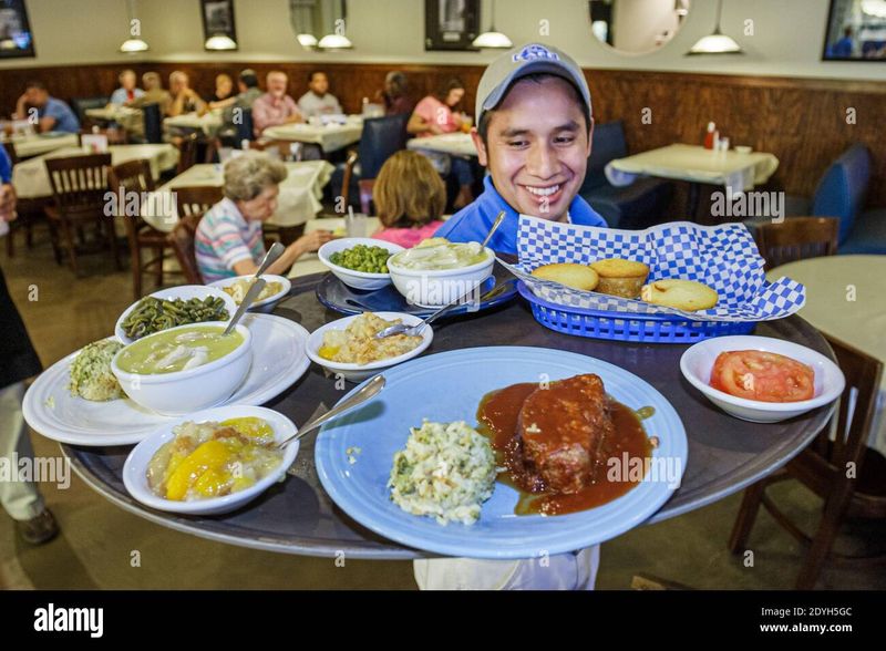Alabama: Blue Plate Cafe