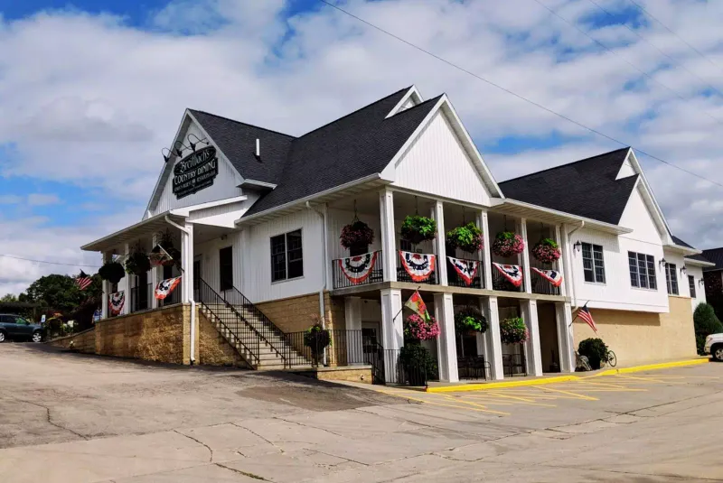 Breitbach’s Country Dining