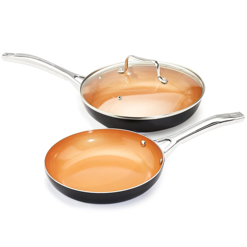 Amazon Basics Ceramic Nonstick