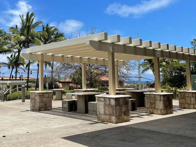 Sam Sato’s – Wailuku, Maui