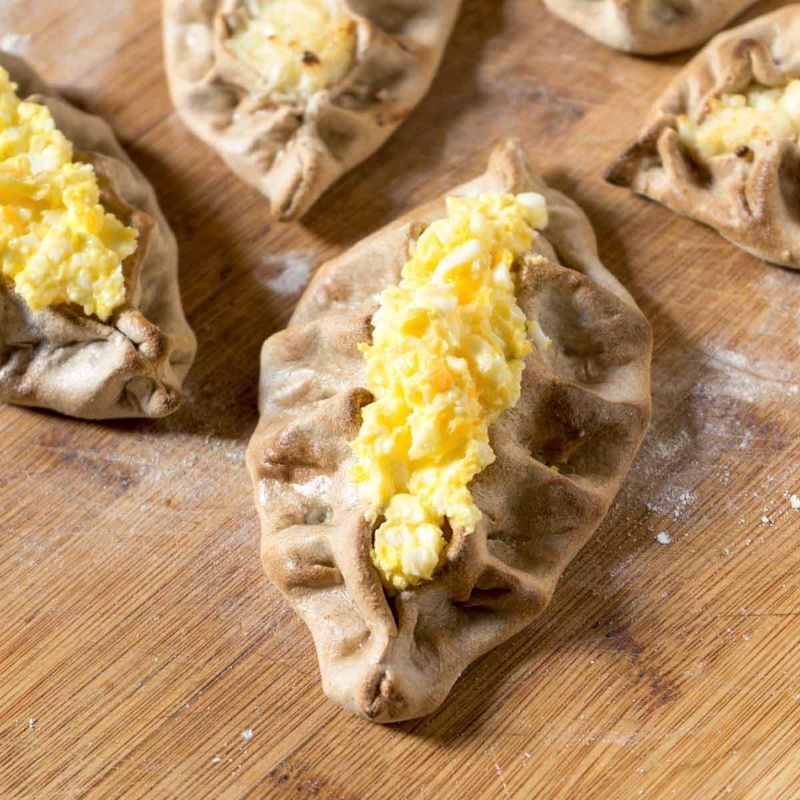 Finnish Karelian Pies (Karjalanpiirakka)
