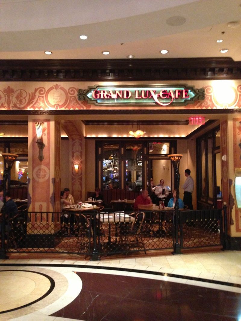 Grand Lux Cafe