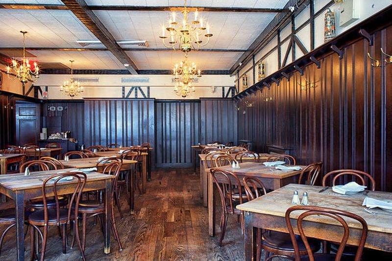 Peter Luger (New York, NY)