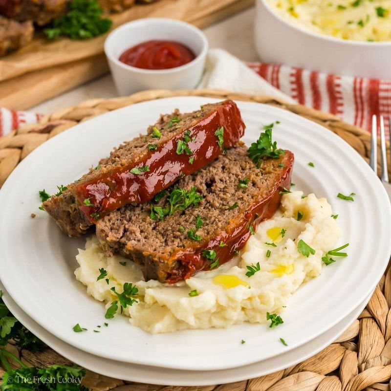 Meatloaf with Mashed Potatoes