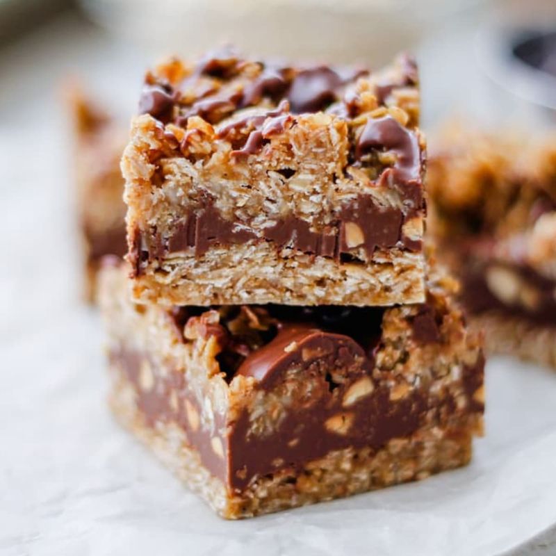 No-Bake Chocolate Oat Bars