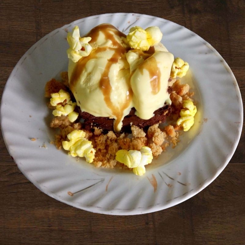 Buttered Popcorn Swirl