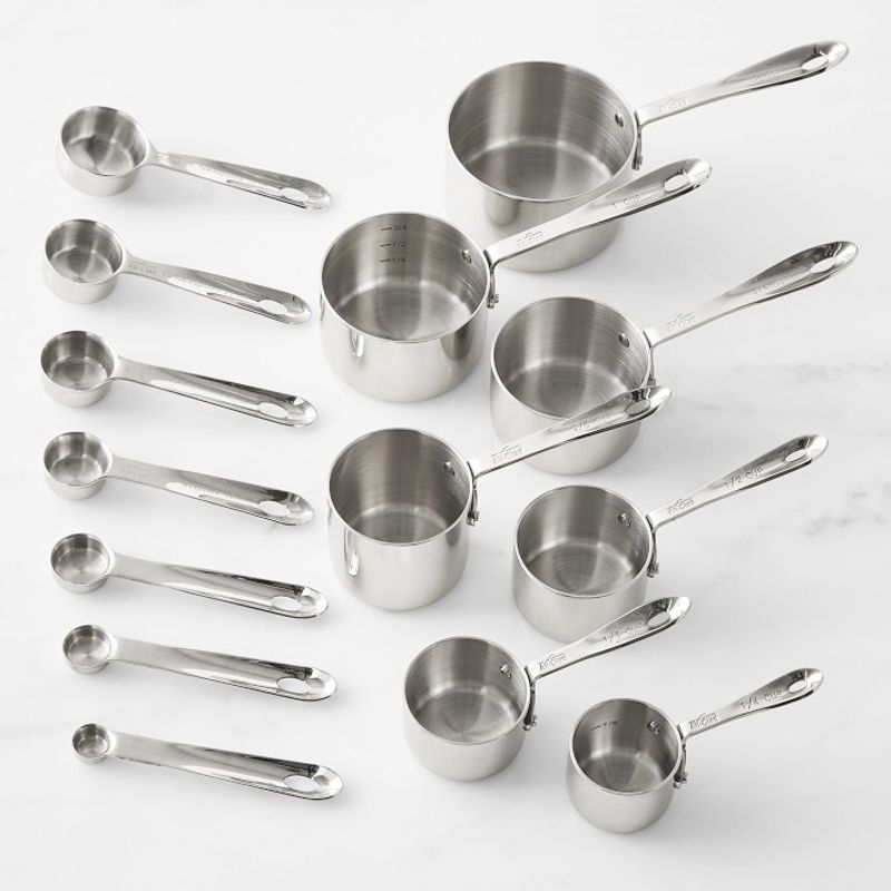 Precise Measuring Cups and Spoons