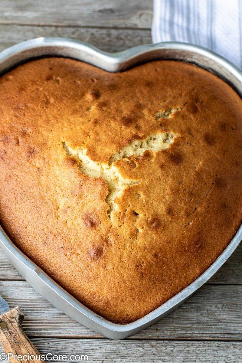 Basic Yellow Cake with No Butter or Flavor Boost