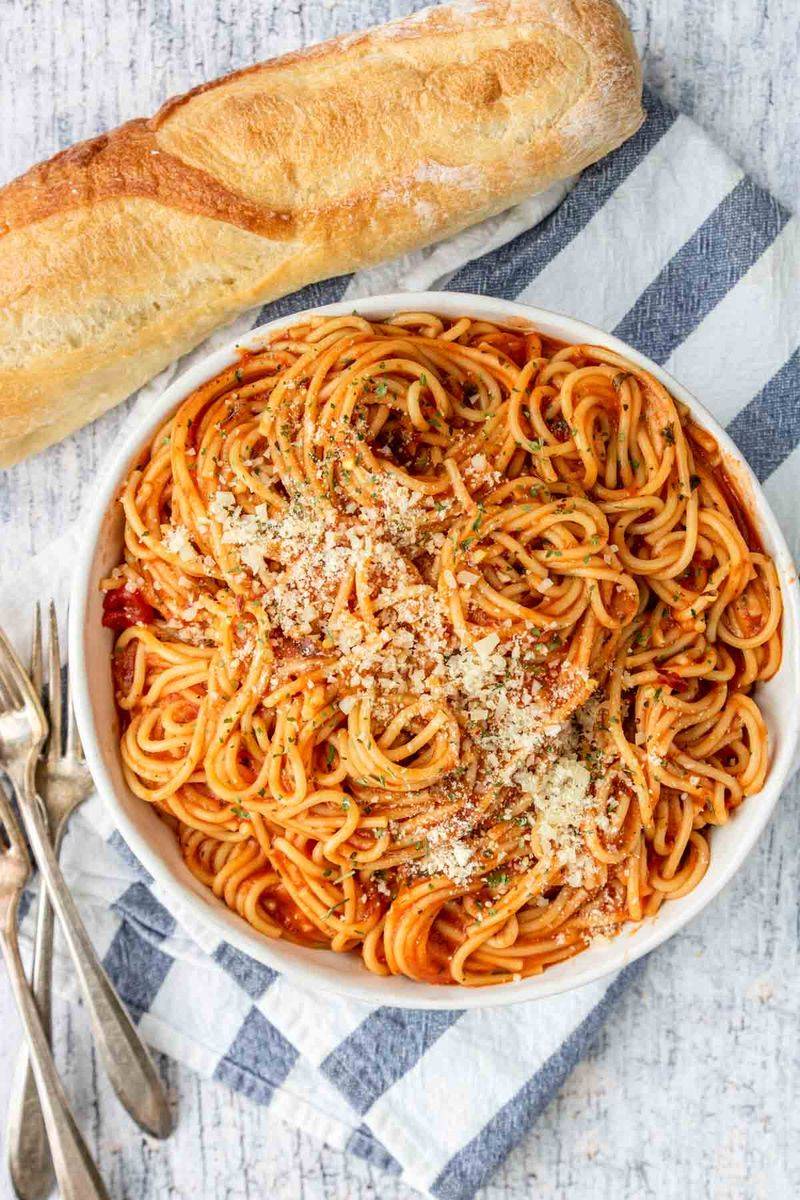 Spaghetti with Jarred Marinara