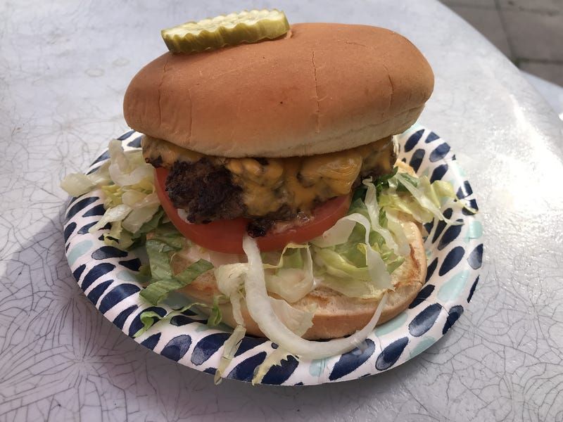 Alaska – Salmon Burger from Arctic Roadrunner