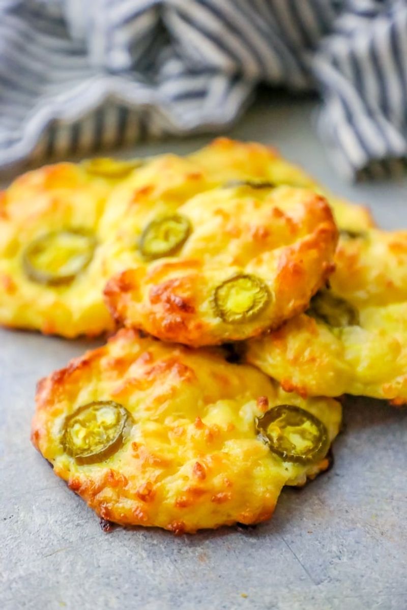 Keto Cheddar Jalapeño Bread