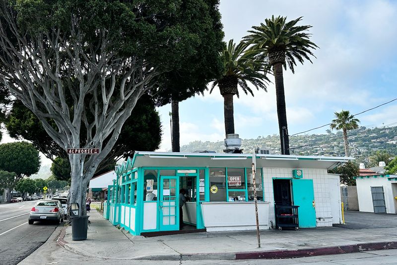 La Super-Rica Taqueria – Santa Barbara, CA