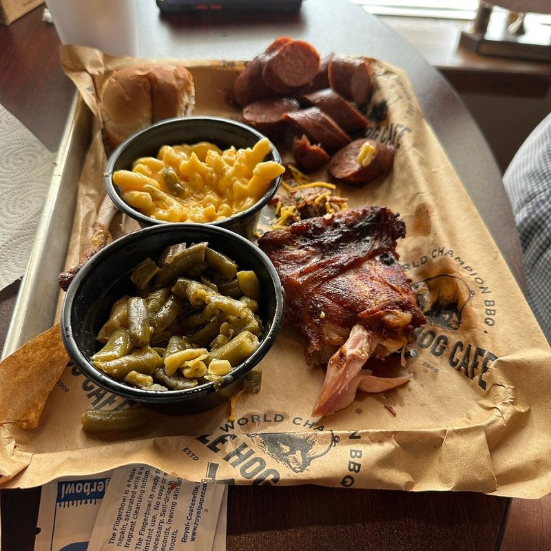 Arkansas: Whole Hog Cafe