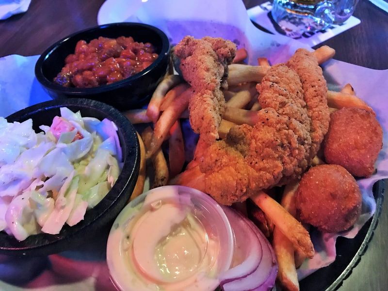 Arkansas – Fried Catfish Basket