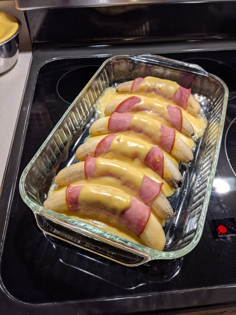 Ham and Banana Hollandaise