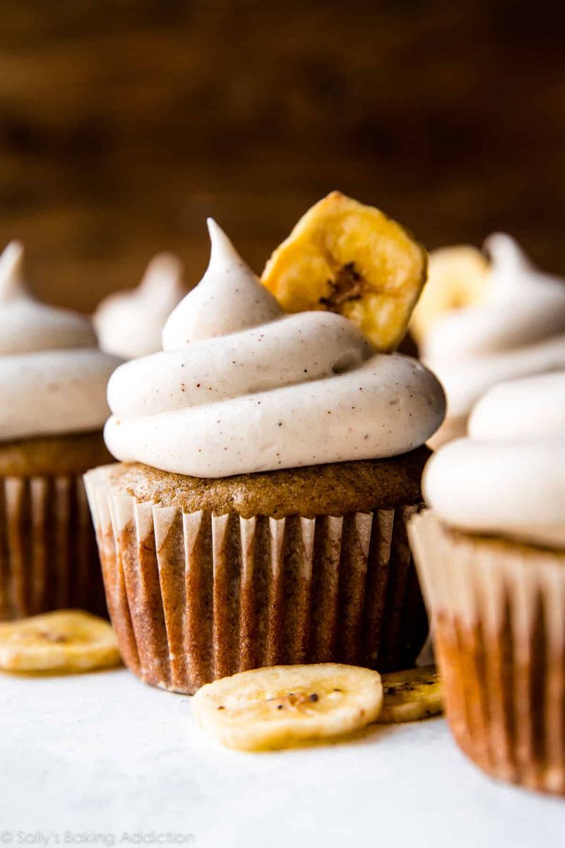 Banana Cupcakes with Cream Cheese Frosting