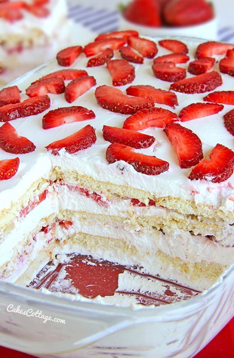 No-Bake Strawberry Icebox Cake