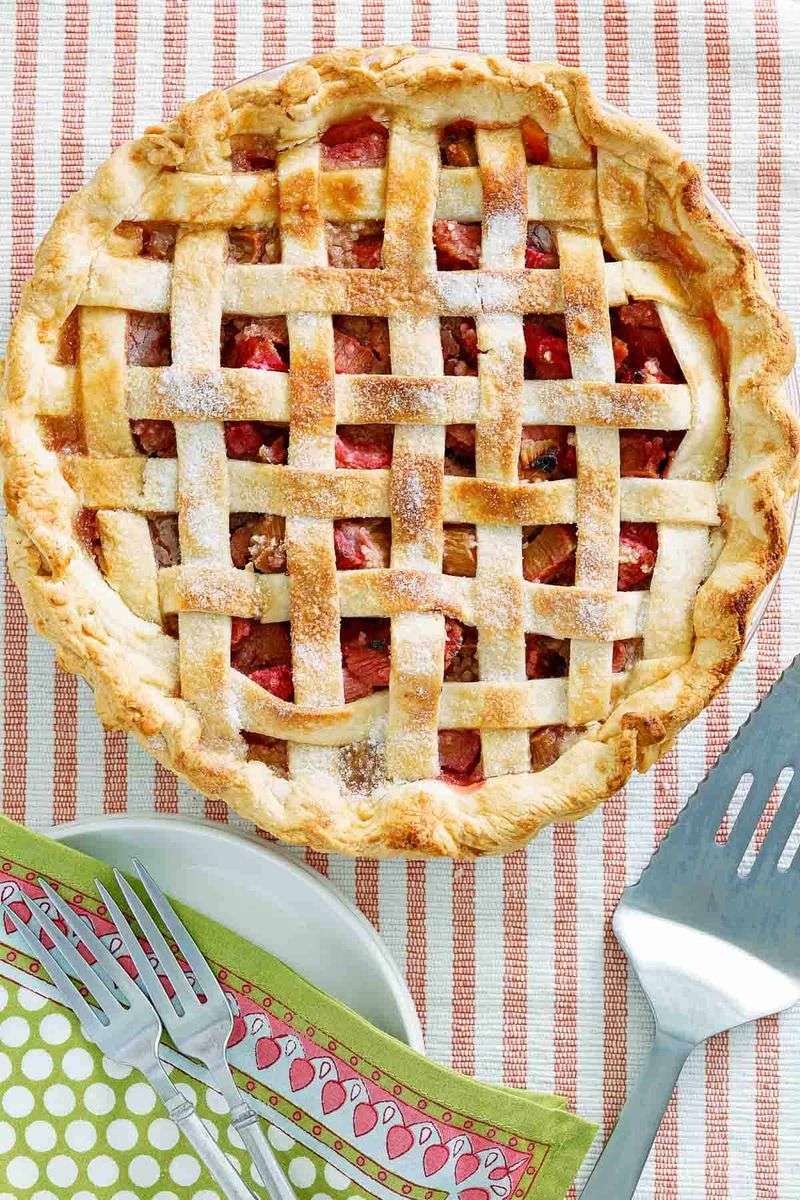 Rhubarb Custard Pie
