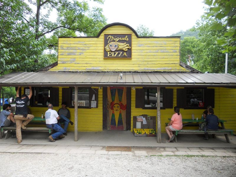 Miguel’s Pizza – Slade