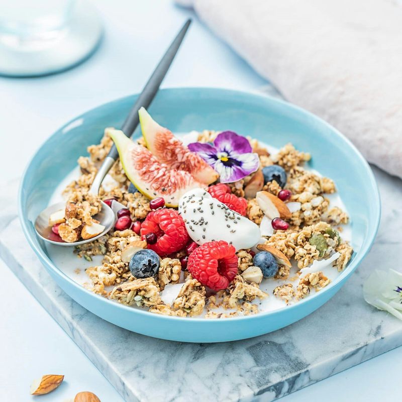 Muesli with Unsweetened Almond Milk