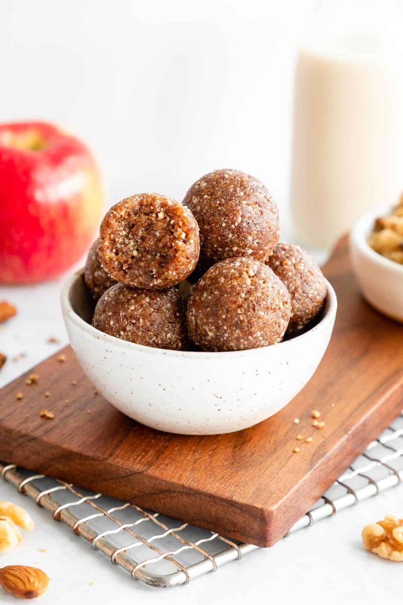 Apple Pie Energy Balls