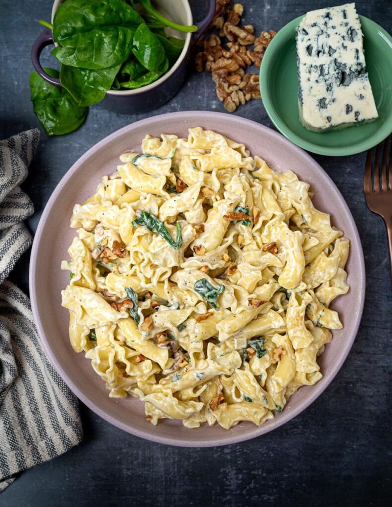 Blue Cheese and Walnut Pasta