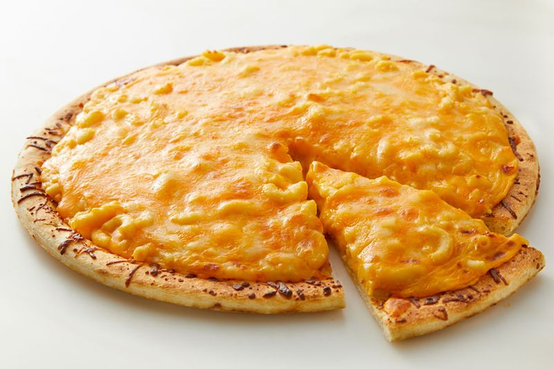Mac & Cheese Pizza