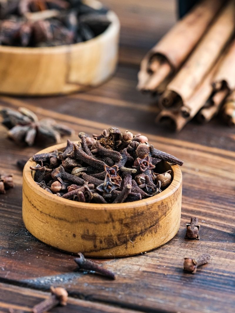Cloves
