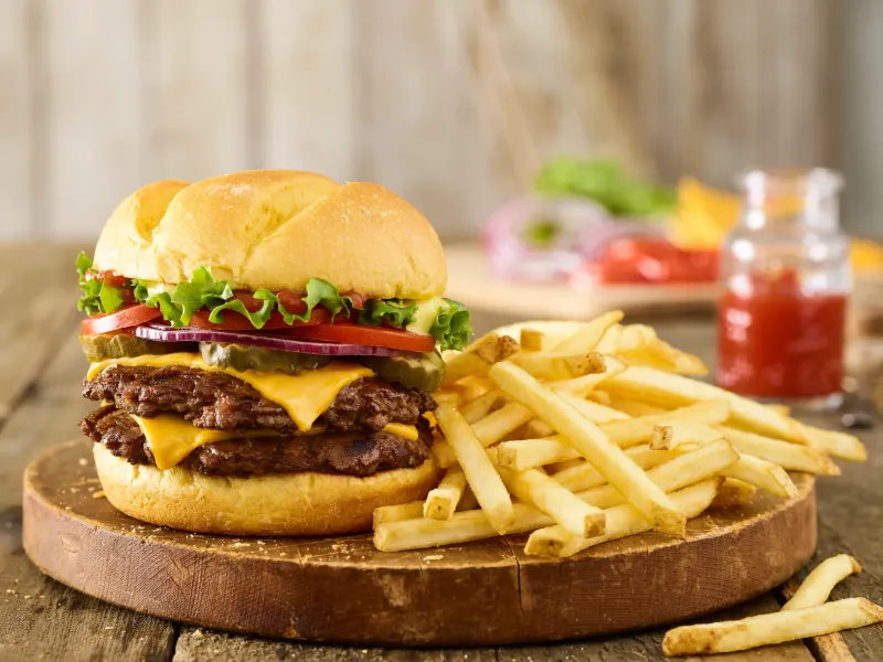 Colorado: Smashburger Classic Smash
