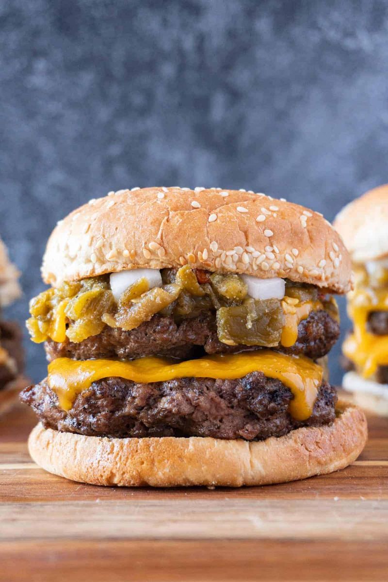 Colorado – Green Chile Cheeseburger