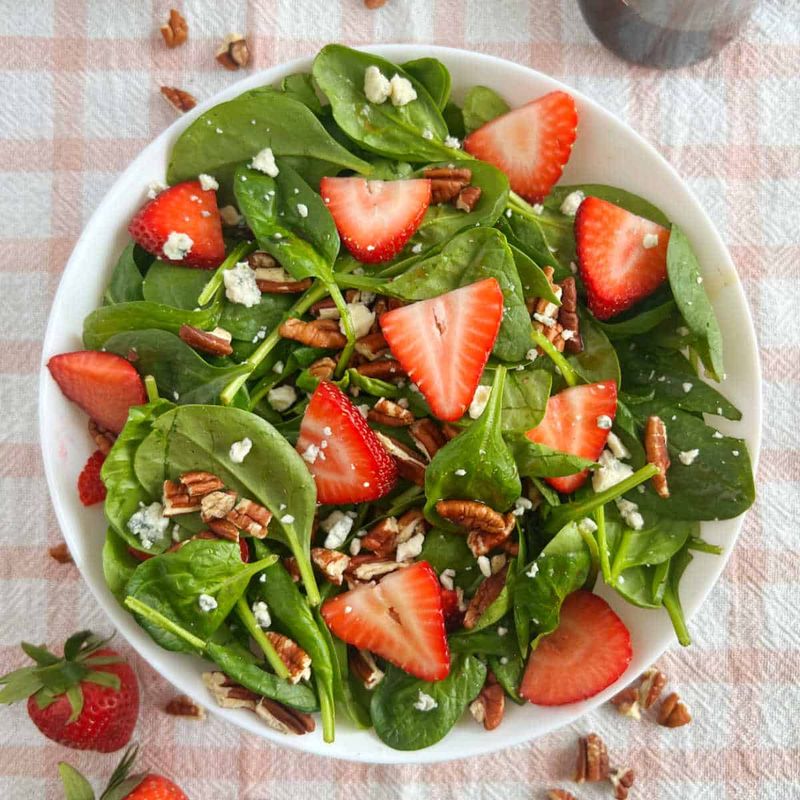 Strawberry Spinach Salad with Balsamic Glaze