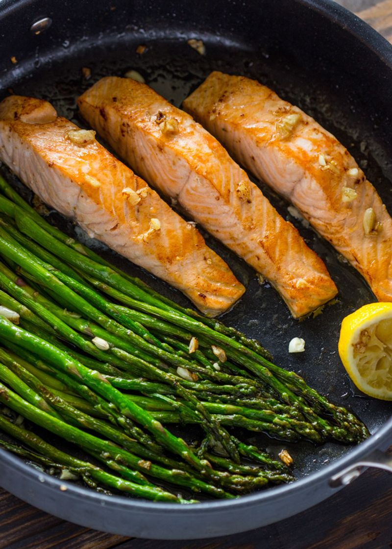 One-Pan Lemon Garlic Salmon with Asparagus