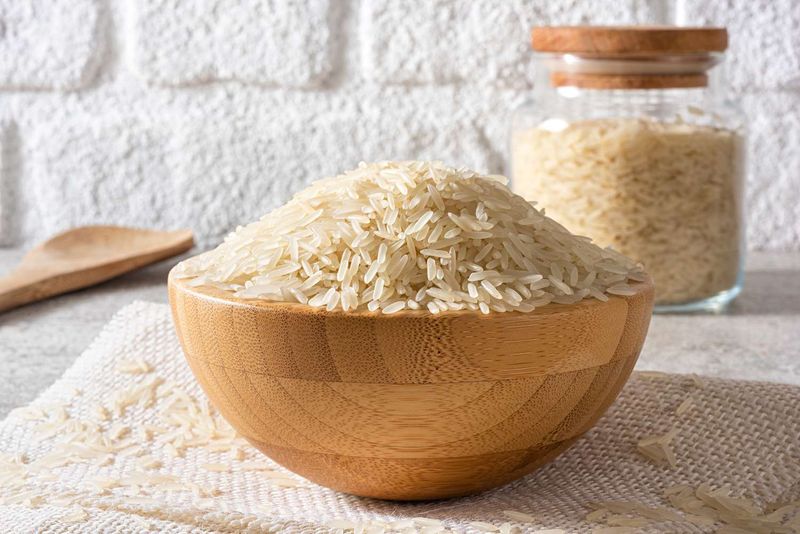 Grains like rice or pasta (when uncooked)