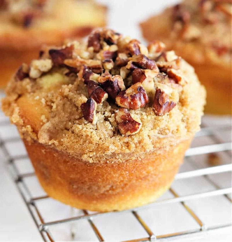 Dunkin’ Coffee Cake Muffins