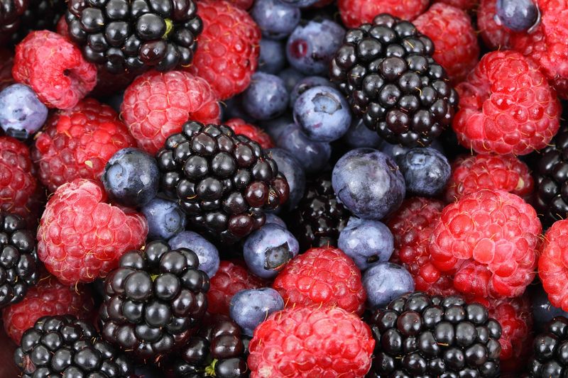 Berries (Blueberries, Raspberries, Strawberries)