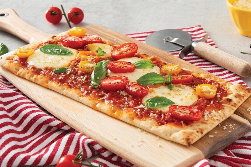 Margherita Flatbread Pizza