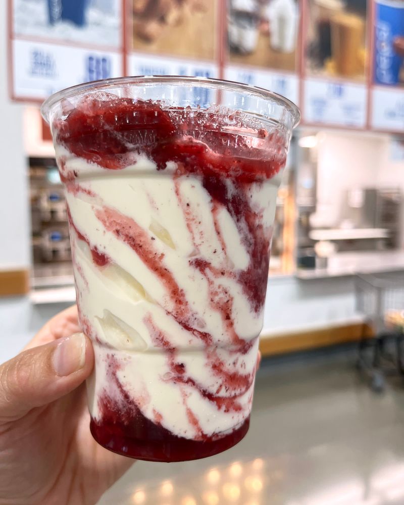 Berry Sundae (Original Version with Real Berries)
