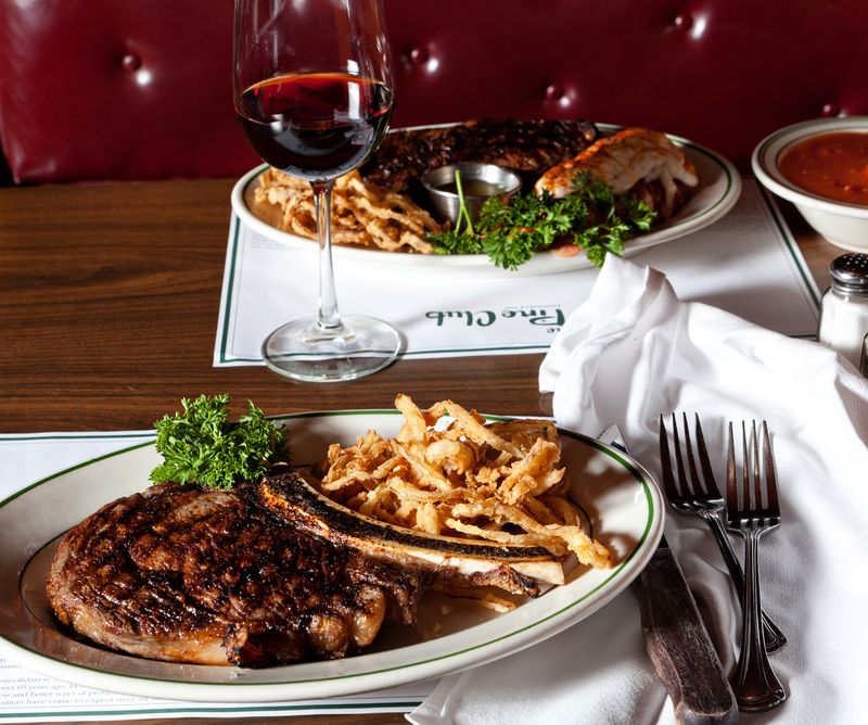 Pine Club (Dayton, OH)
